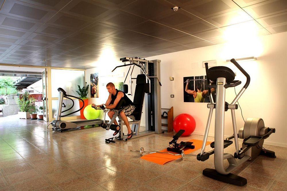 Hotel Colorado Lignano Sabbiadoro Kültér fotó